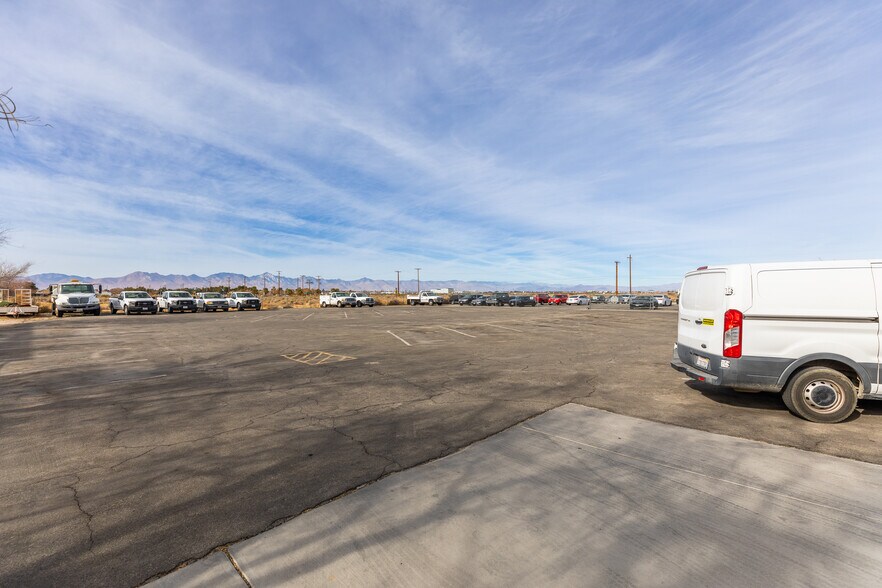 More Photos Of 1249 E Ridgecrest Blvd, Ridgecrest Office For Sale