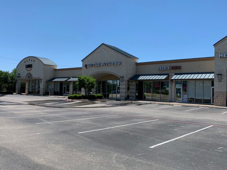 More Photos Of 105 Wildwood Dr, Georgetown Storefront For Lease