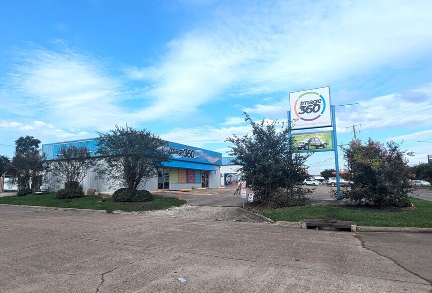 More Photos Of 3920 Phelan Blvd, Beaumont General Retail For Sale