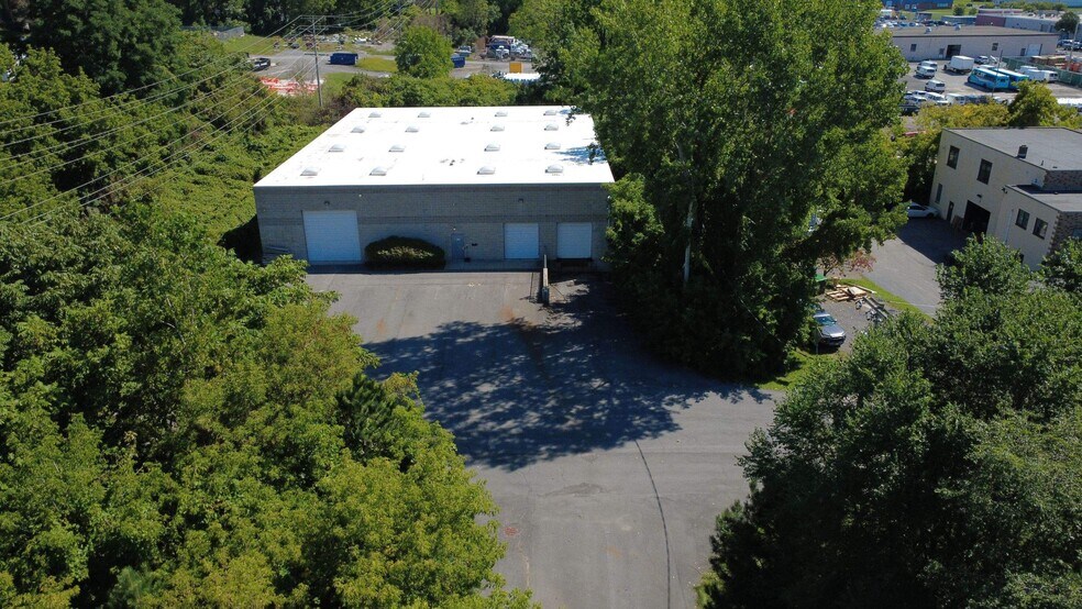 Primary Photo Of 117 Game Rd, Syracuse Warehouse For Lease