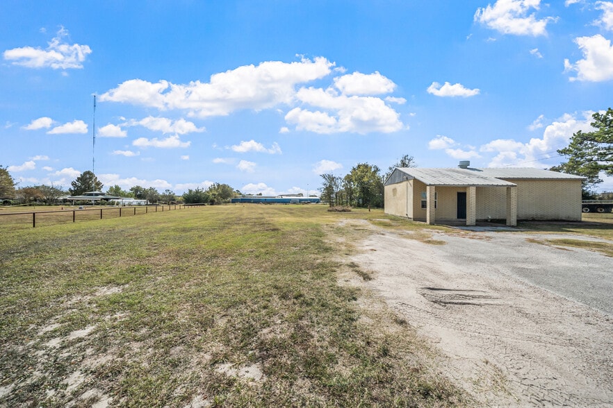 More Photos Of 1425 State Highway 75 N, Huntsville Office For Lease