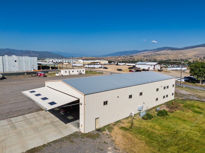 More Photos Of 9015 Cartage Rd, Missoula Specialty For Sale