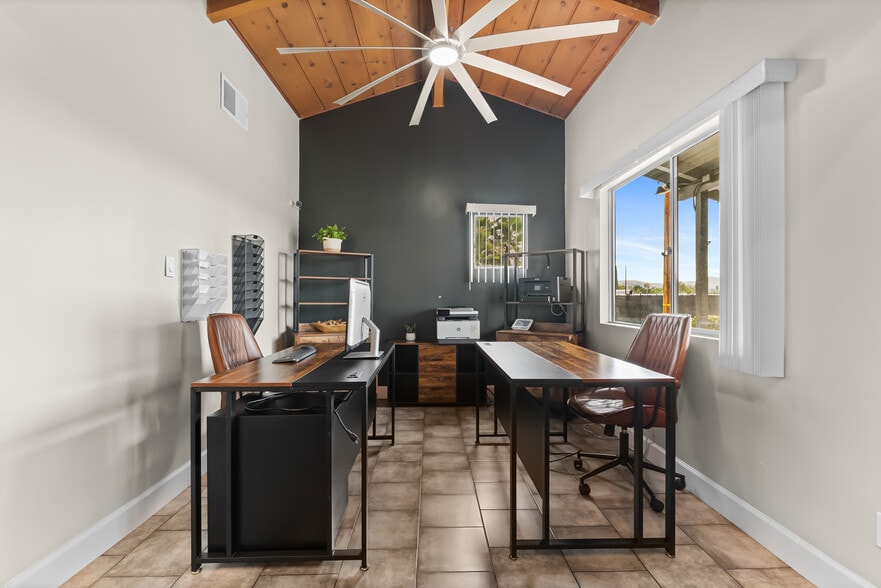 More Photos Of 2366 Main St, Ramona Office For Sale