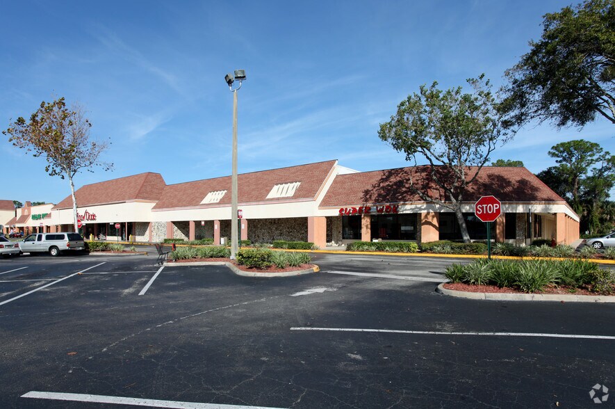 More Photos Of 4011-4031 S Nova Rd, Port Orange General Retail For Lease
