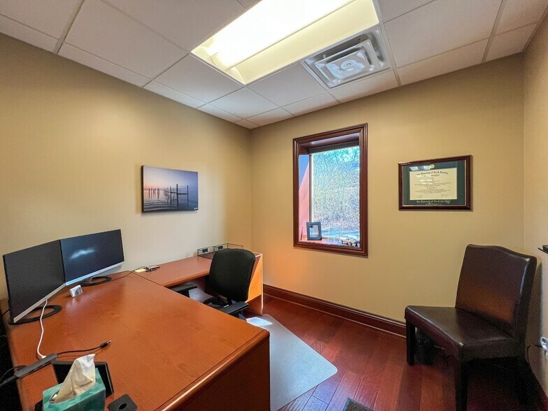 More Photos Of 1737 N Main Ext St, Butler Light Distribution For Sale