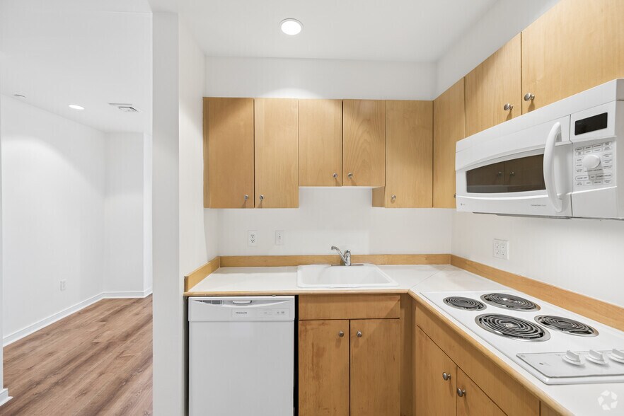 More Photos Of 131 Tremont St, Boston Apartments For Lease