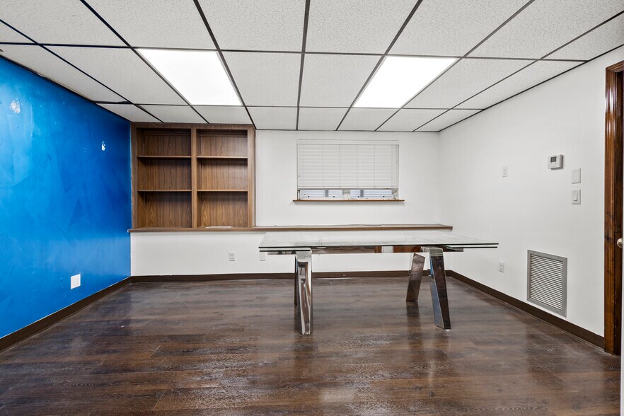 More Photos Of 108 N Depot Dr, Fort Pierce Office Residential For Lease