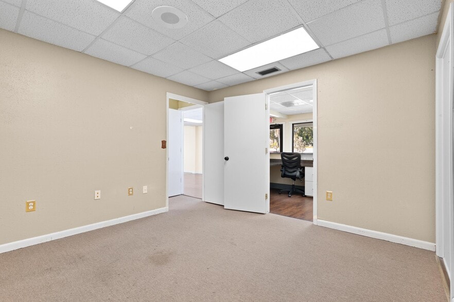 More Photos Of 1200 S Pinellas Ave, Tarpon Springs Medical For Lease