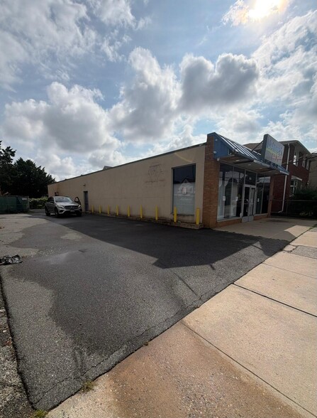 More Photos Of 802 Van Houten Ave, Clifton Storefront Retail Residential For Lease