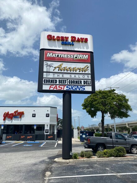 More Photos Of 4020-4088 Park St N, Saint Petersburg Unknown For Lease