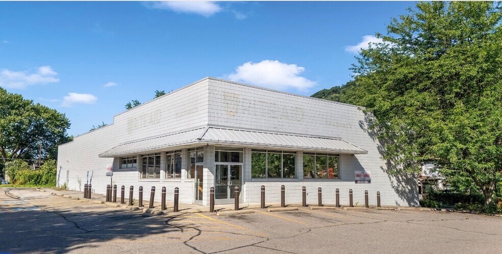 Primary Photo Of 220 3rd St, Wellsville Drugstore For Sale