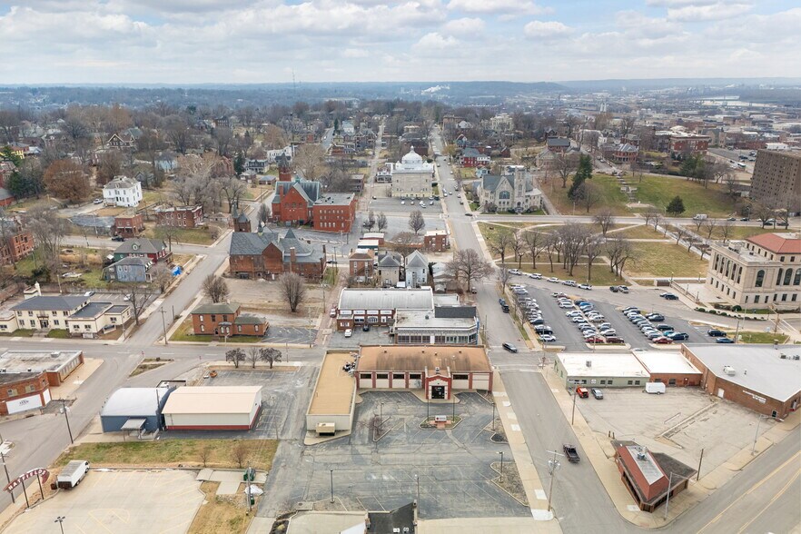 More Photos Of 401 N 12th St, Saint Joseph Office For Sale