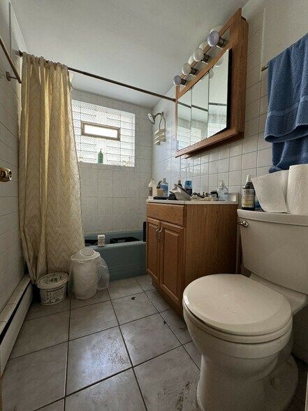 More Photos Of 13037 Seeley Ave, Blue Island Apartments For Sale