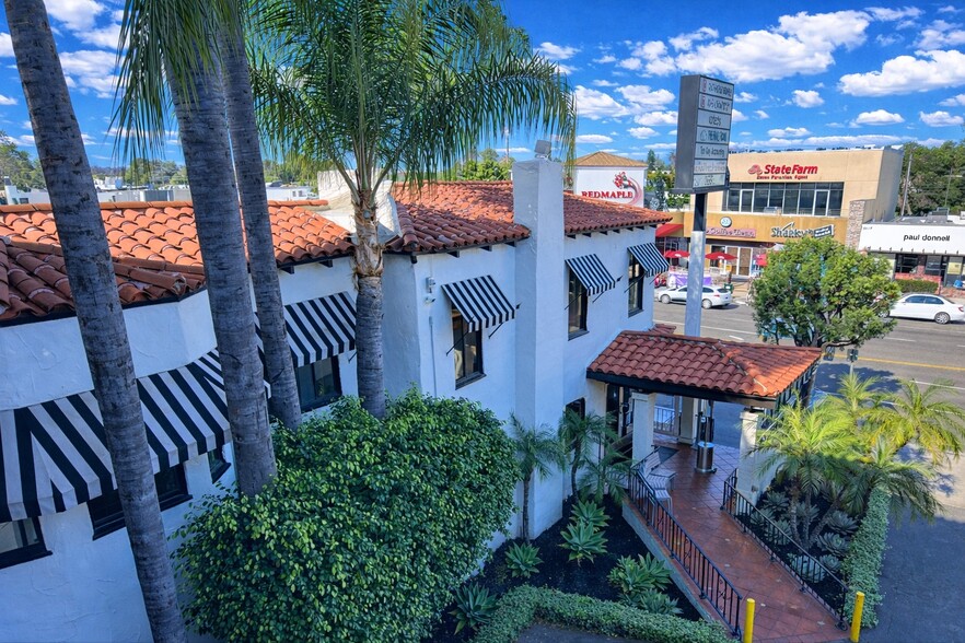 More Photos Of 10116-10120 Riverside Dr, Toluca Lake Office For Sale