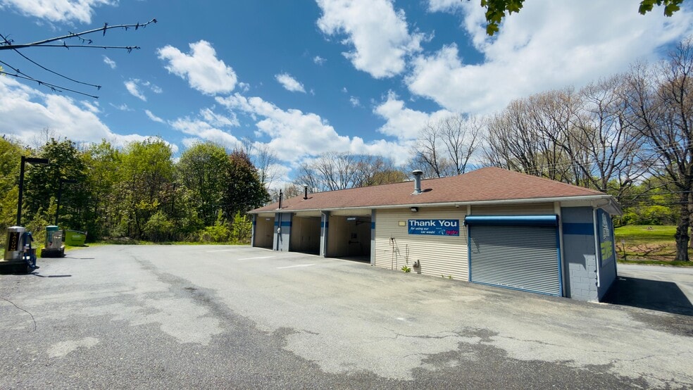 More Photos Of 600 W Bertsch St, Lansford Carwash For Sale