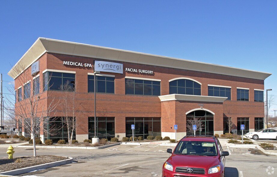 More Photos Of 17000 Baxter Rd, Chesterfield Medical For Lease