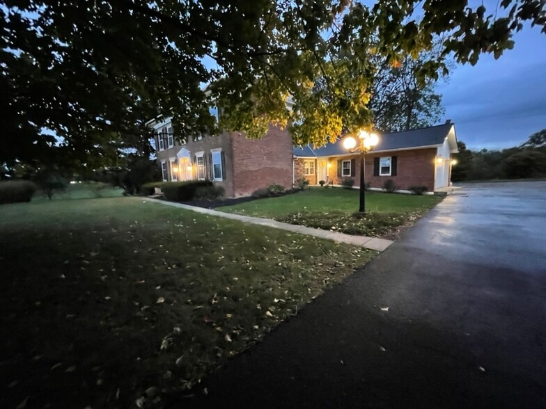 More Photos Of 8620 OH-161 Rt, Plain City Office For Lease