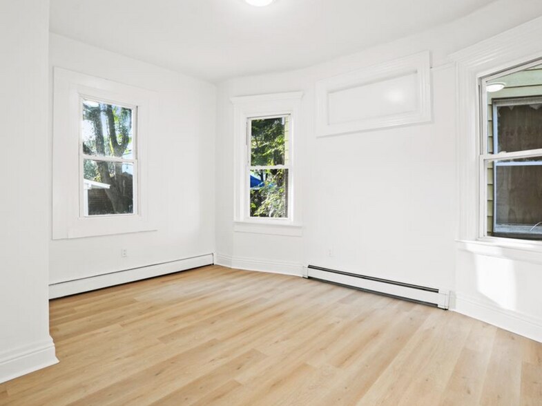 More Photos Of 148 S 13th Ave, Mount Vernon Apartments For Sale