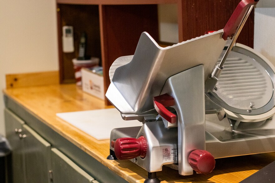 More Photos Of 1364 County Highway 12 rd, Mount Vision Storefront For Sale