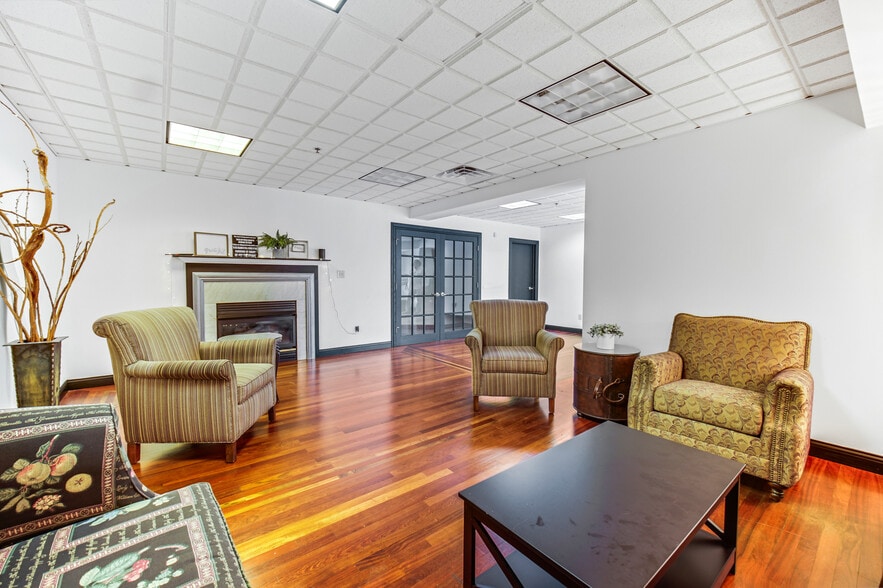 More Photos Of 7525 Taft St, Merrillville Religious Facility For Sale