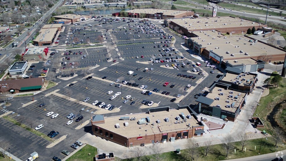 More Photos Of 7370-7450 W 52nd Ave, Arvada General Retail For Lease