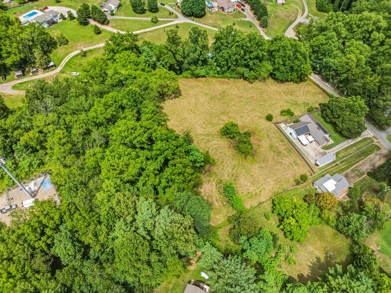 More Photos Of 99999 Daniel Rd, Asheville Land For Sale