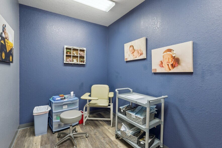 More Photos Of 819 Southwestern Run, Youngstown Medical For Sale