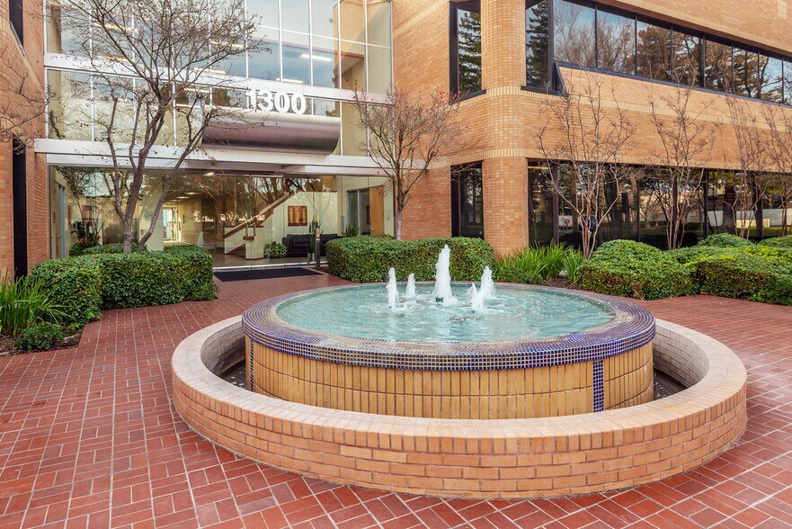 More Photos Of 1300 National Dr, Sacramento Office For Lease