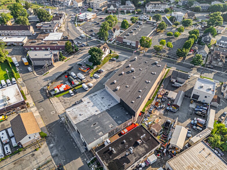 More Photos Of 50 Johnson Ave, Hackensack Light Manufacturing For Sale