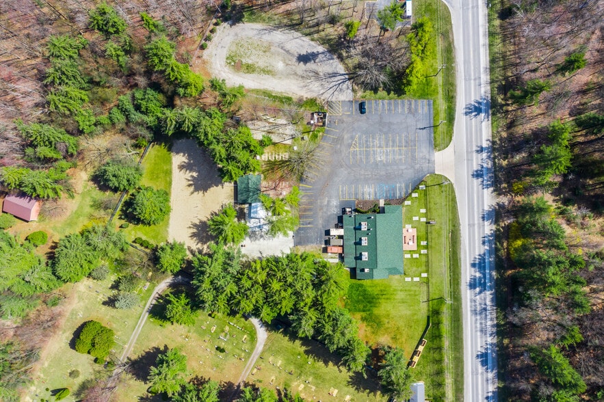 More Photos Of 8826 Gratiot Ave, Columbus Restaurant For Sale