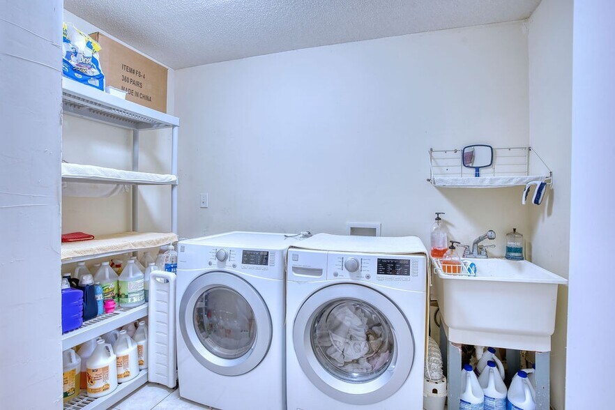 More Photos Of 226 E Main St, Union Storefront Retail Residential For Sale