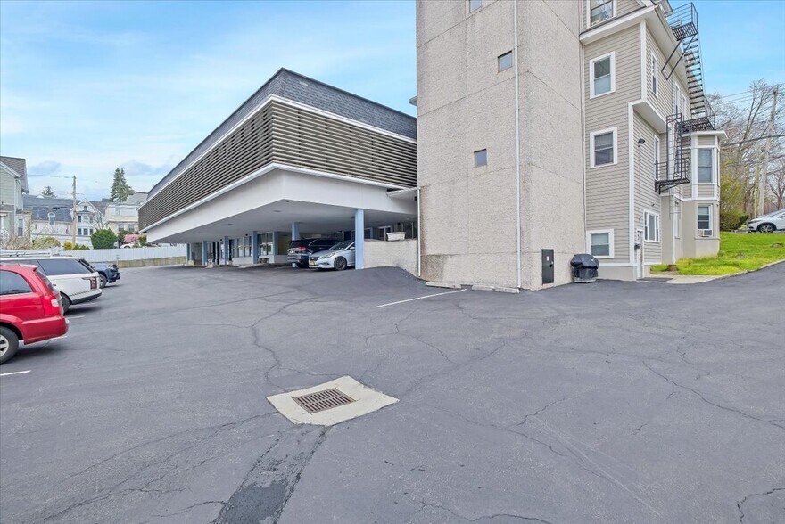 More Photos Of 100 S Highland Ave, Ossining Office For Lease