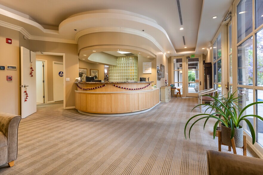 More Photos Of 1233 Brookside Ave, Redlands Medical For Sale
