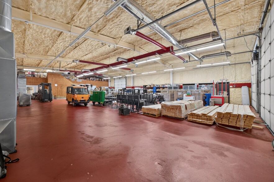 More Photos Of 31 Enterprise Ave, Aiken Light Manufacturing For Lease