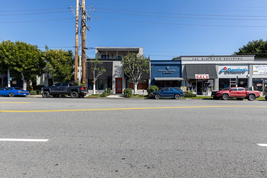 More Photos Of 908-910 N La Cienega Blvd, Los Angeles Storefront Retail Office For Sale