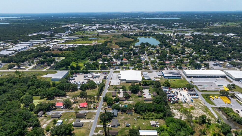 More Photos Of 2715 Crystal Lake Acres Dr, Lakeland Warehouse For Sale