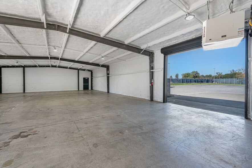 More Photos Of 10342 Old Redwood Hwy, Windsor Warehouse For Sale