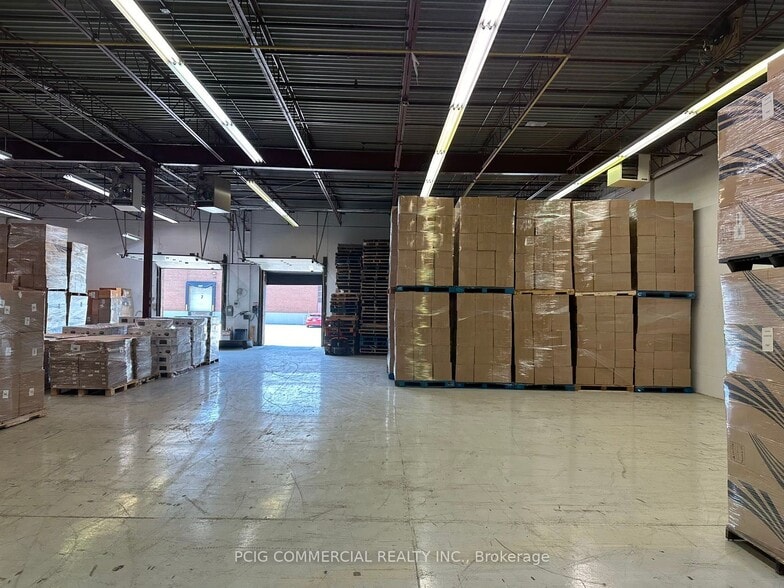 More Photos Of 465 Milner Ave, Toronto Warehouse For Sale