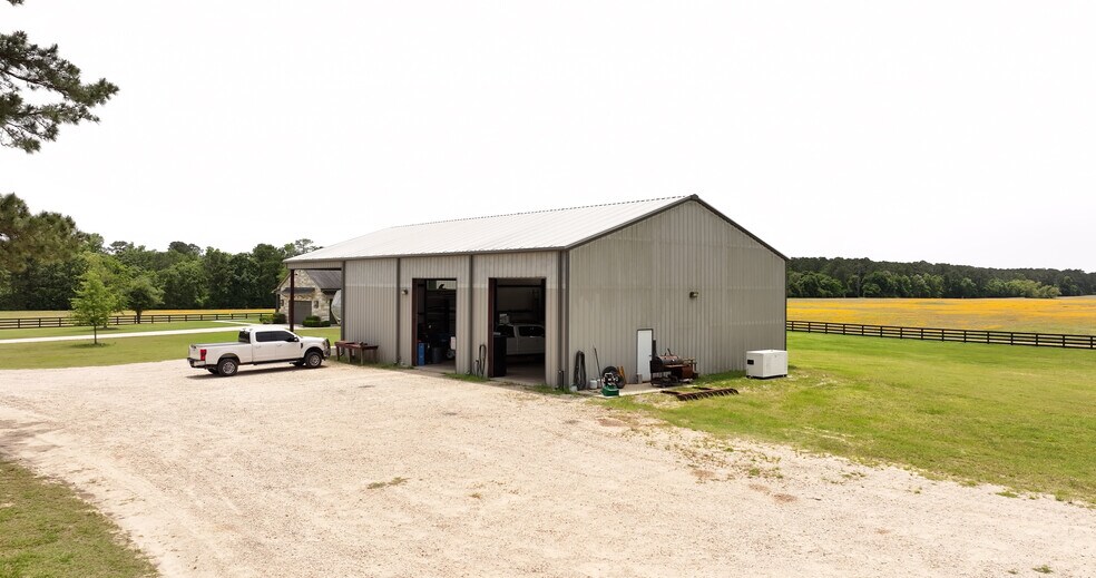 More Photos Of 2835 Stapleton rd, Magnolia Land For Sale