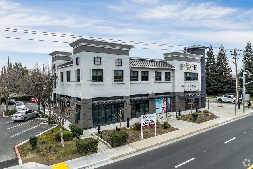 Primary Photo Of 569 W Lowell Ave, Tracy Office For Lease