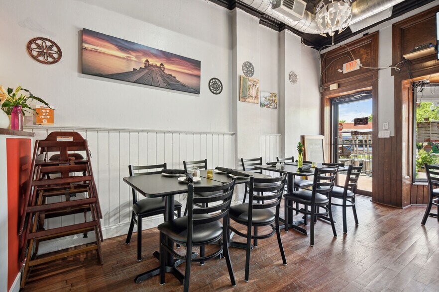 More Photos Of 3209 Mt Pleasant St NW, Washington Restaurant For Sale