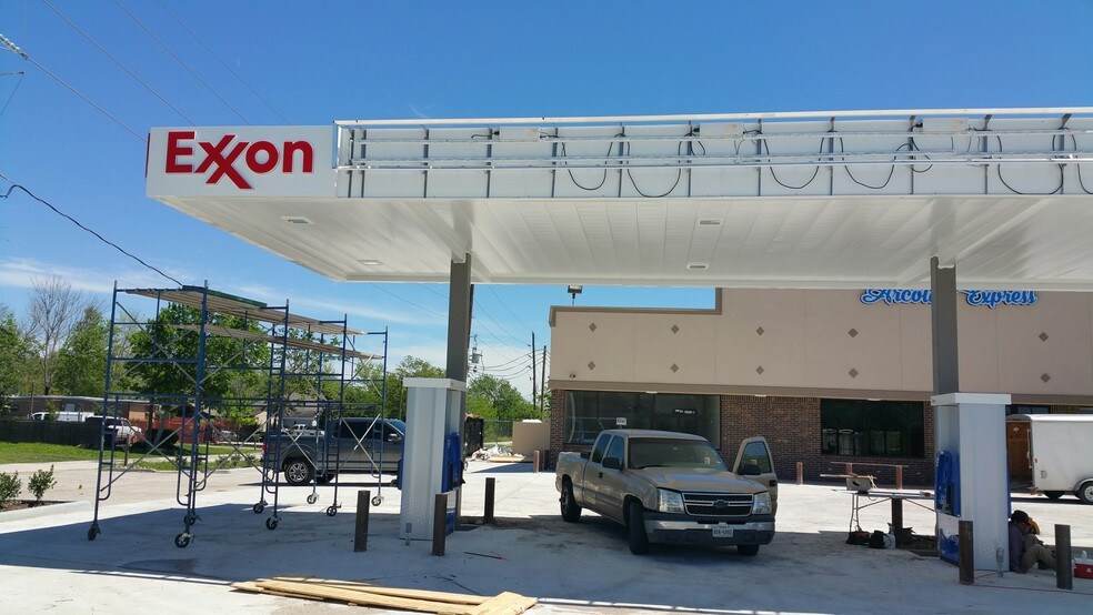 More Photos Of 5421 FM 521 Rd, Arcola General Retail For Lease