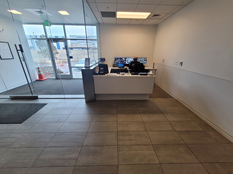 More Photos Of 8532 Concord Center Dr, Englewood Warehouse For Lease
