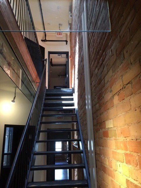 More Photos Of 348 Queen St W, Toronto Storefront Retail Residential For Sale
