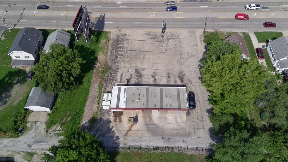More Photos Of 500 Mckinley Ave, Bartonville Carwash For Sale
