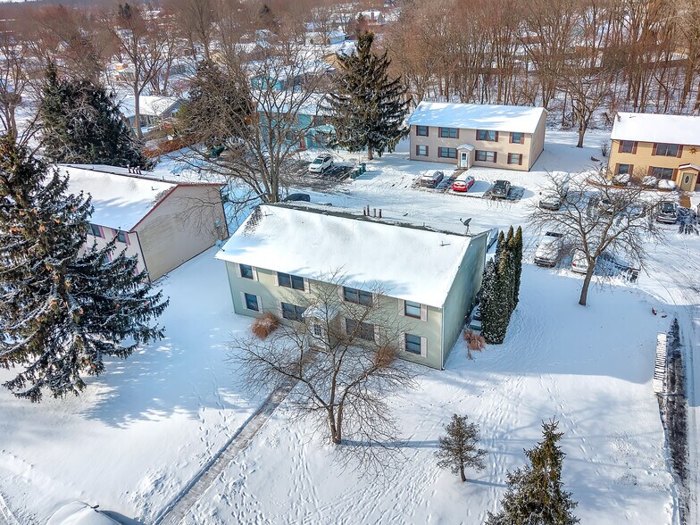 More Photos Of 2201 Sturdy Rd, Valparaiso Multifamily For Sale