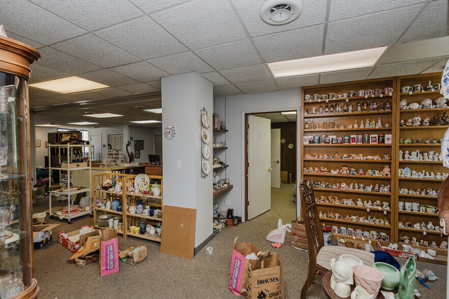 More Photos Of 920 Millington St, Winfield Storefront Retail Office For Sale