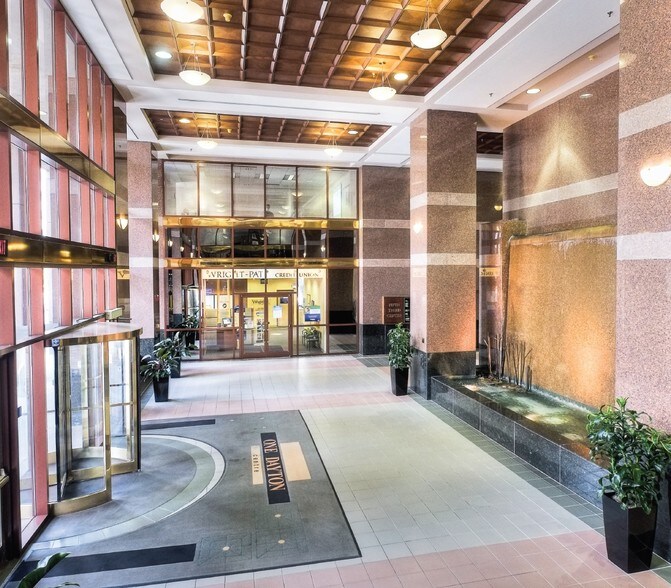 More Photos Of 1 S Main St, Dayton Office For Lease