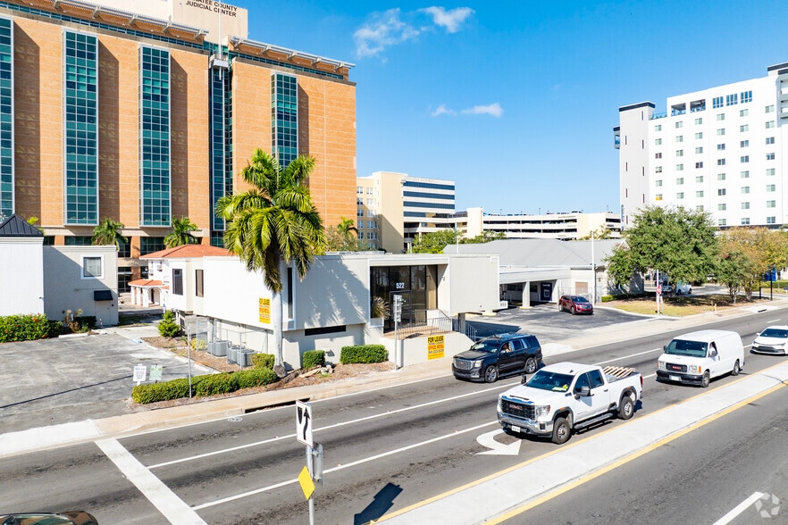 More Photos Of 522 9th St W, Bradenton Medical For Lease