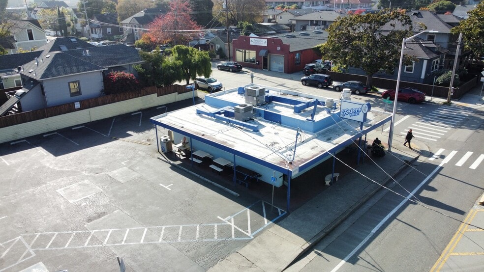 More Photos Of 229 Laurel St, Santa Cruz Restaurant For Sale